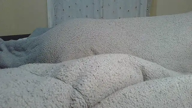 Snapshot of ndivhuwomuleya chatting on 04-29-26, 05:33 ndivhuwomuleya online show from 04-29-26, 05:33