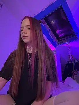 Ameliamoooon online show from 04-04-26, 07:33