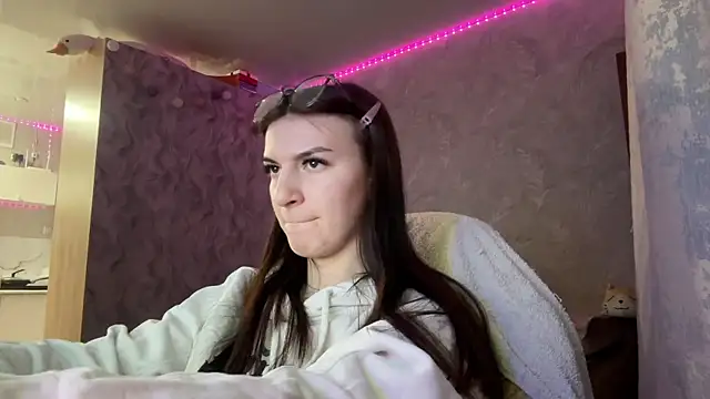 Snapshot of PulpyPalmae chatting on 03-12-26, 02:23 PulpyPalmae online show from 03-12-26, 02:23