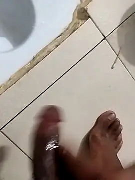 ishan Singh1 online show from 03-31-26, 08:31