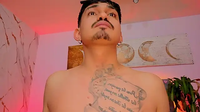 Mateo Valencia  online show from 03-06-26, 01:51