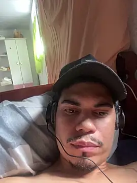 Snapshot of cs-03 chatting on 03-05-26, 07:32 cs-03 online show from 03-05-26, 07:32