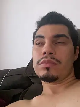 Snapshot of cs-03 chatting on 03-06-26, 04:47 cs-03 online show from 03-06-26, 04:47