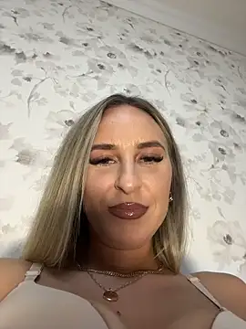 Snapshot of LexyTuned chatting on 03-07-26, 09:34 LexyTuned online show from 03-07-26, 09:34