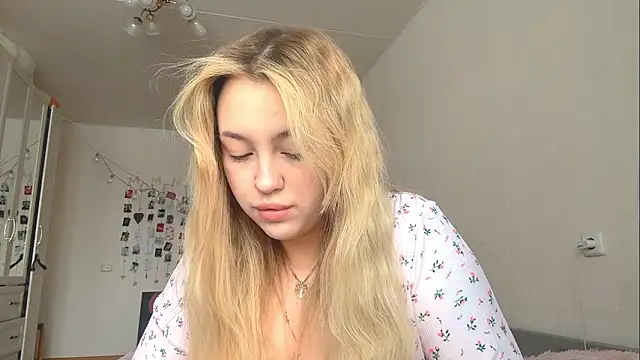 WonderedFlair online show from 03-06-26, 05:15