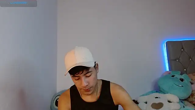 Sebas fire4 online show from 03-22-26, 03:32