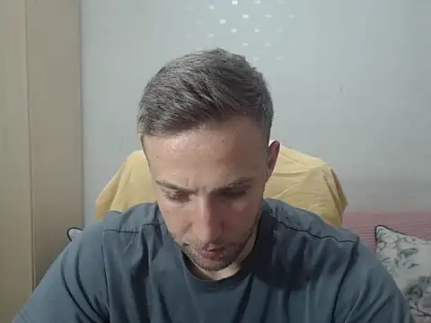 Snapshot of BlondEagleMuscle chatting on 03-12-26, 09:21 BlondEagleMuscle online show from 03-12-26, 09:21