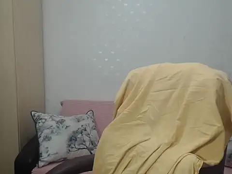 Snapshot of BlondEagleMuscle chatting on 03-16-26, 07:07 BlondEagleMuscle online show from 03-16-26, 07:07