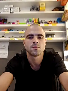 Snapshot of fnoggg chatting on 03-14-26, 09:09 fnoggg online show from 03-14-26, 09:09