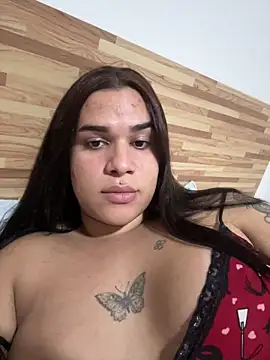 Gabrielaparaiso online show from 04-14-26, 12:05