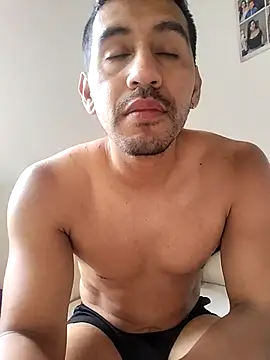 Snapshot of Andry_Carter chatting on 03-12-26, 01:06 Andry Carter online show from 03-12-26, 01:06