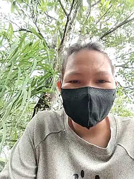 Tini-mimi online show from 04-28-26, 03:22