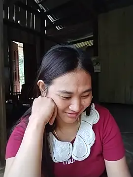 Snapshot of mylove-cute chatting on 06-08-26, 01:28 mylove-cute online show from 06-08-26, 01:28