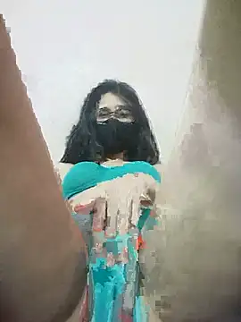 Snapshot of suneeta077 chatting on 07-26-26, 05:53 suneeta077 online show from 07-26-26, 05:53