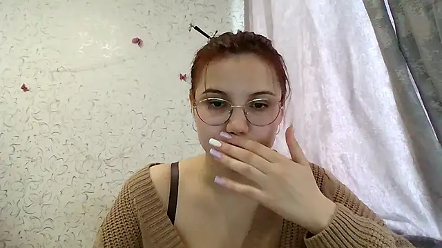 Snapshot of Aurora_Breeze chatting on 05-03-26, 09:48 Aurora Breeze online show from 05-03-26, 09:48