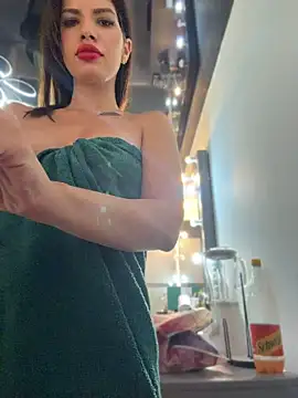 RaniaSnow online show from 04-10-26, 05:28