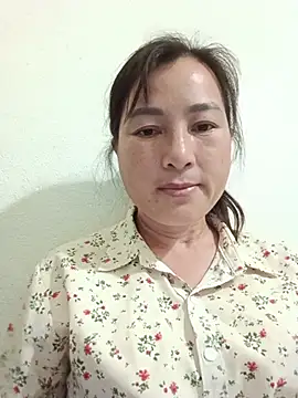 Snapshot of Yuhi3d chatting on 05-26-26, 03:41 Yuhi3d online show from 05-26-26, 03:41
