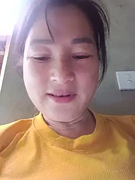 Snapshot of Yuhi3d chatting on 05-28-26, 04:32 Yuhi3d online show from 05-28-26, 04:32