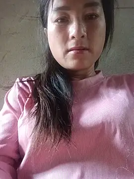 Snapshot of Yuhi3d chatting on 06-03-26, 12:24 Yuhi3d online show from 06-03-26, 12:24