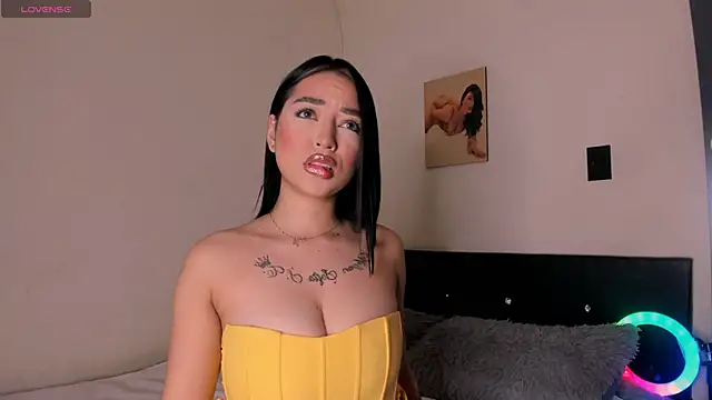 AnthonellaSweet  online show from 05-16-26, 03:58