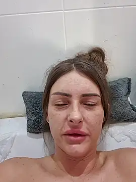 Snapshot of sexymilf30x chatting on 03-14-26, 09:37 sexymilf30x online show from 03-14-26, 09:37