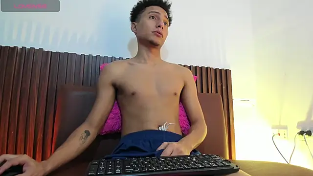 choco dick  online show from 07-25-26, 08:17