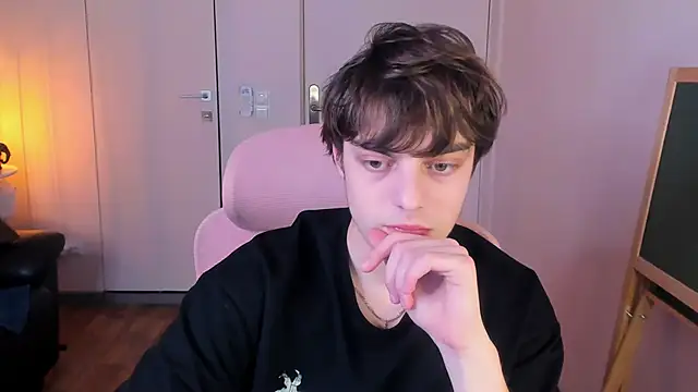 MaxVibee online show from 03-07-26, 06:38