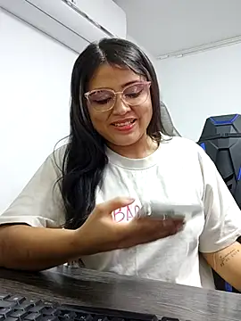 AlmaRios online show from 03-13-26, 02:01