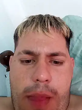 Tupapaciito online show from 04-29-26, 03:54