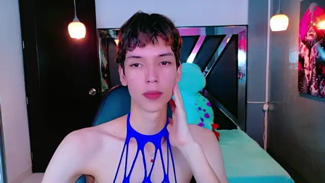 Stefany PiInk online show from 05-16-26, 12:37