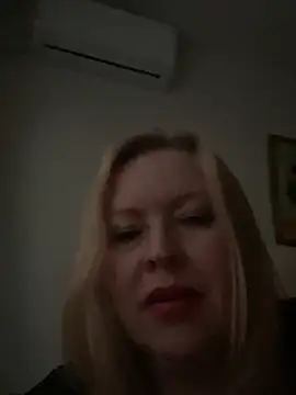 JanieLight53 online show from 05-15-26, 11:12