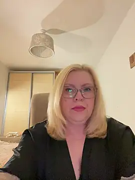 JanieLight53 online show from 07-13-26, 07:27