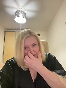 JanieLight53 online show from 07-15-26, 07:19
