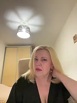 JanieLight53 online show from 07-16-26, 08:15