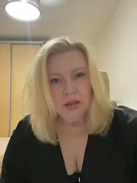 JanieLight53 online show from 07-19-26, 06:33