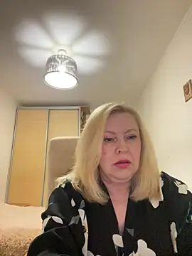 JanieLight53 online show from 07-20-26, 06:32