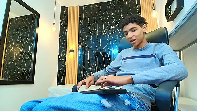 ValeriHot 1 online show from 03-24-26, 03:11