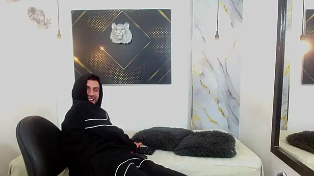 KingOfTemptation online show from 04-22-26, 03:31