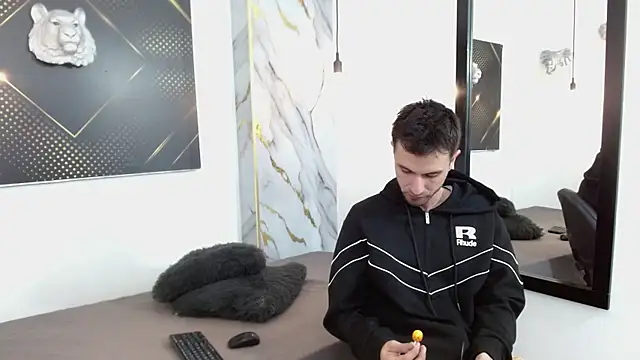 KingOfTemptation online show from 04-24-26, 04:04