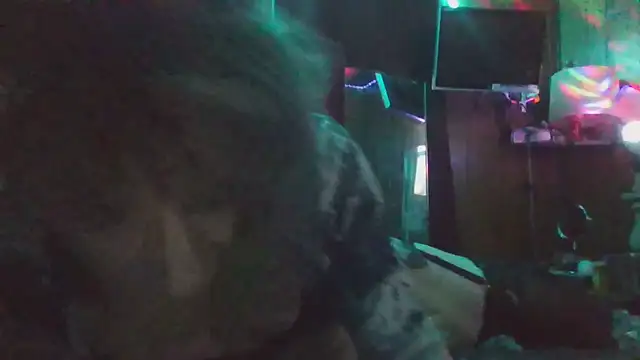 whitestallion529 online show from 04-10-26, 04:28