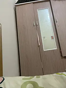 Lyn baby online show from 04-01-26, 04:13