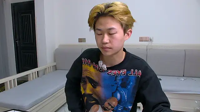 Chili-001 online show from 03-13-26, 04:52