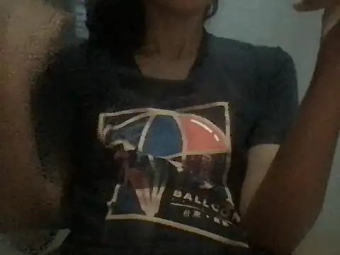 Snapshot of anna-rose2 chatting on 03-22-26, 10:24 anna-rose2 online show from 03-22-26, 10:24