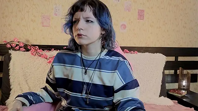 Snapshot of Silver_mew chatting on 03-10-26, 08:52 Silver mew online show from 03-10-26, 08:52