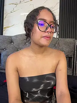 Bunny fire online show from 04-26-26, 08:06