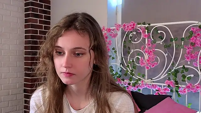 RubieHeiser online show from 04-08-26, 09:42