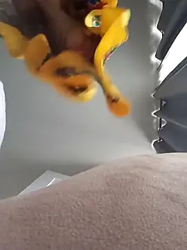 Blueneska online show from 04-30-26, 08:53