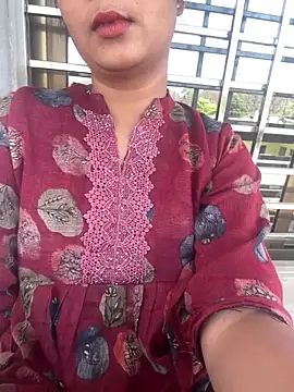 Snapshot of LovelyTrisha chatting on 03-09-26, 07:34 LovelyTrisha online show from 03-09-26, 07:34