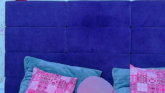 NataliaCroft online show from 04-23-26, 02:19