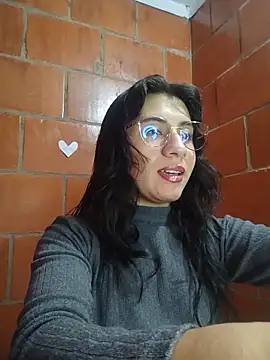 Snapshot of Amanda_x1 chatting on 05-22-26, 07:41 Amanda x1 online show from 05-22-26, 07:41